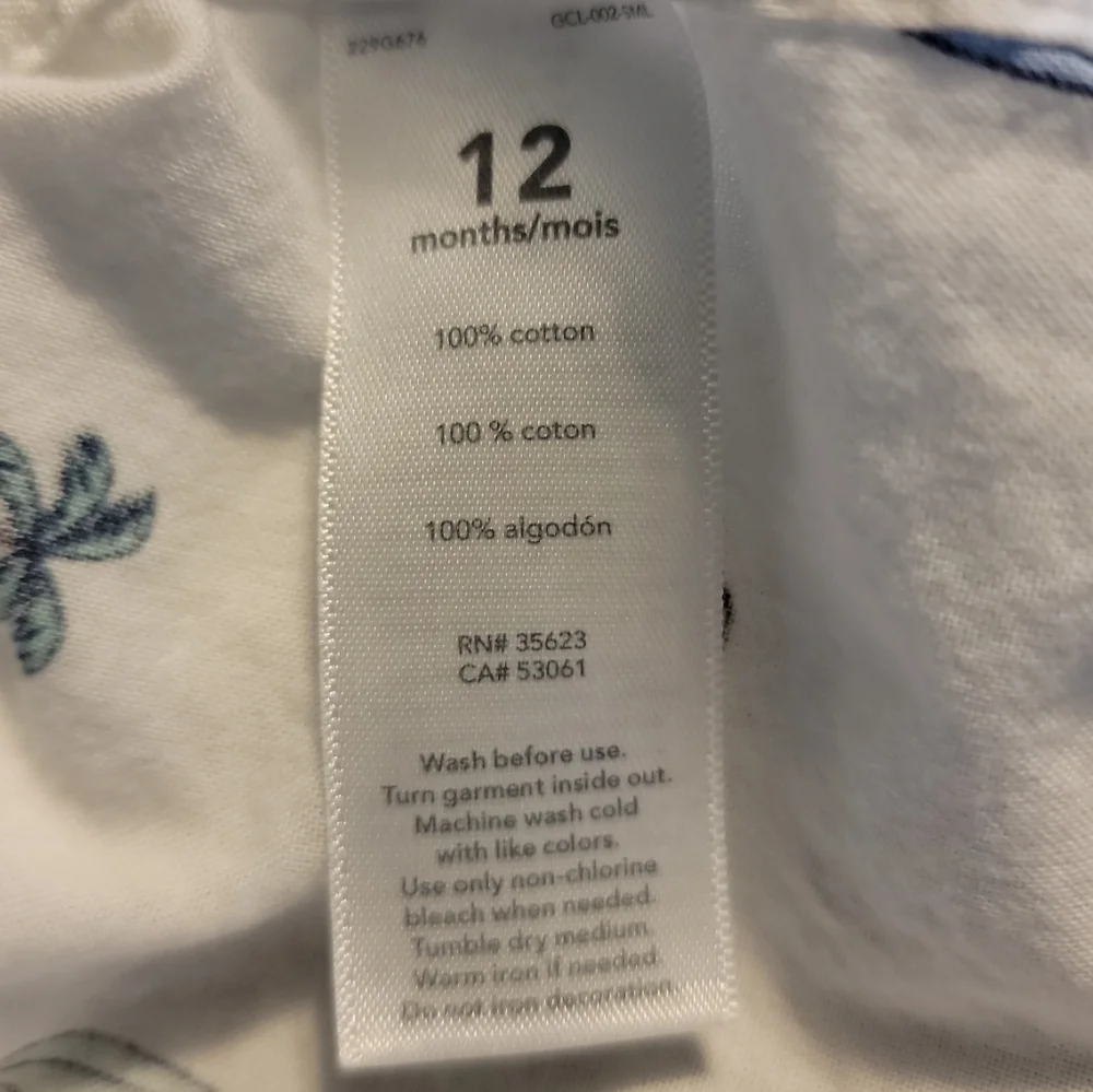 5/$25 Carter’s size 12 months short sleeve button down shirt
